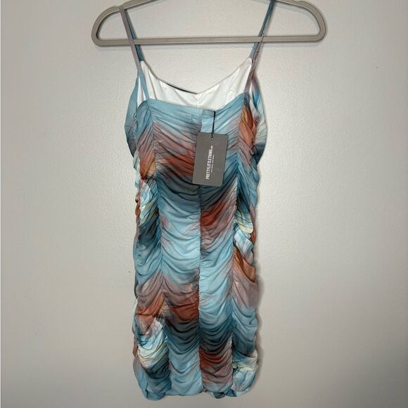 Prettylittlething Abstract Swirl print Dress NWT - Picture 3 of 3